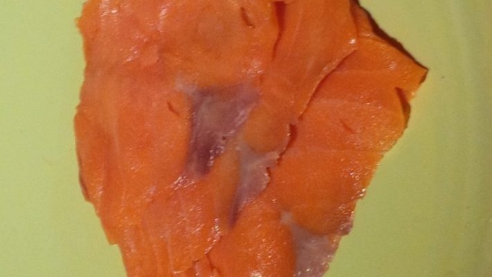 Cold smoked salmon LOX